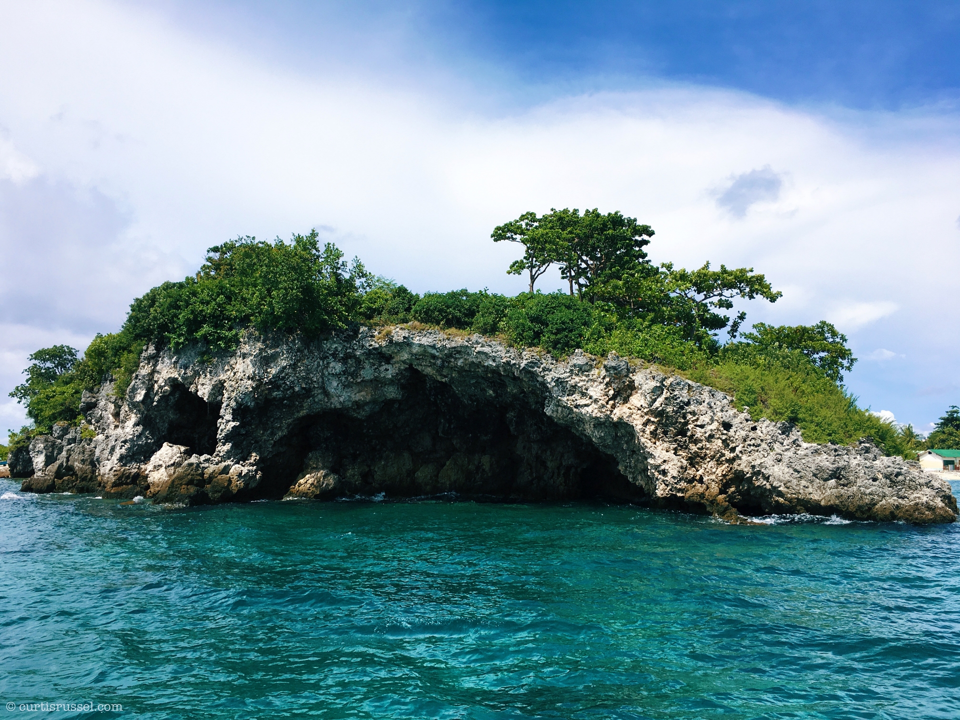 Malapascua Island Travel Guide